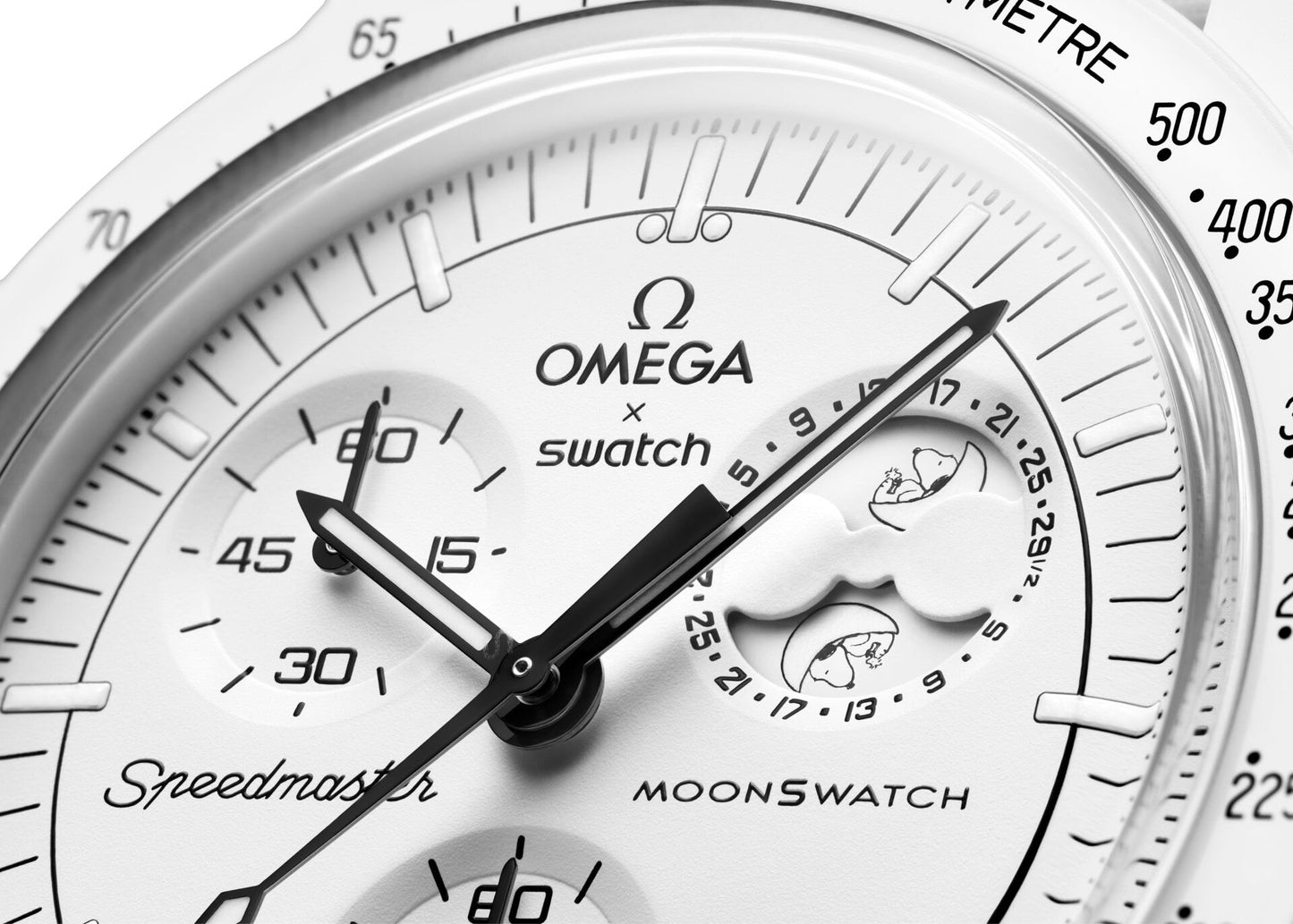 Swatch x Omega Bioceramic Moonswatch Mission To Moonphase Snoopy SO33W700